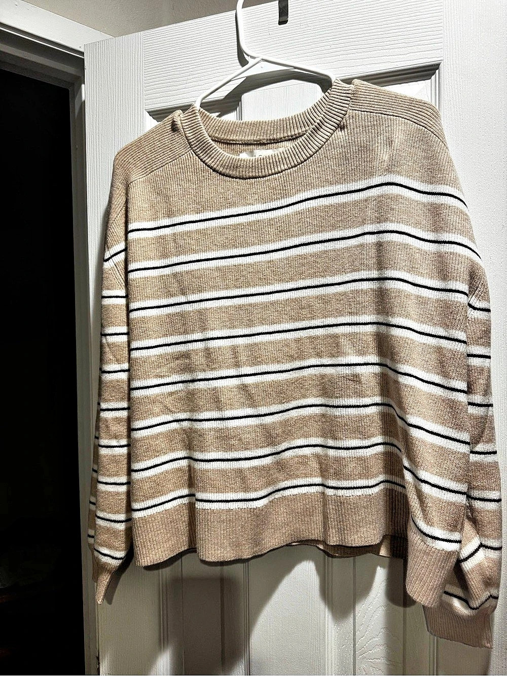 LOFT Striped Crewneck Ribbed Sweater in Beachside Khaki and White Size Large NWT